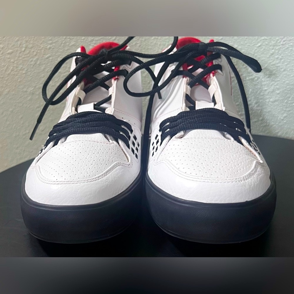 Nike Jordan Flight 23 Classic Sneakers Shoes Athletic Activewear Gym Casual EUC - Picture 4 of 10